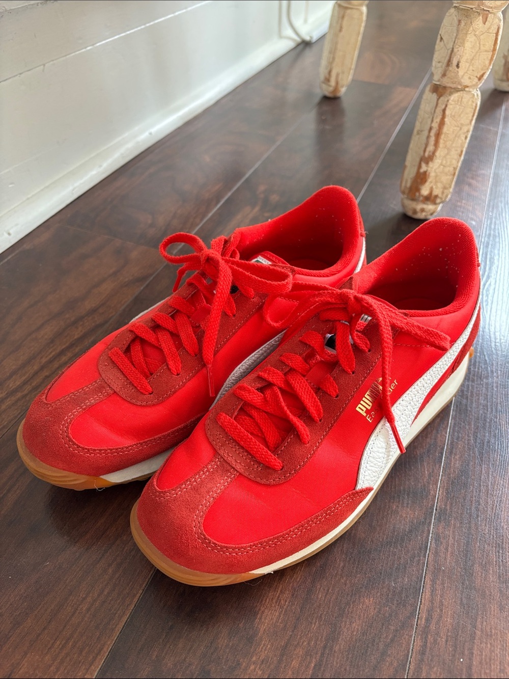 Puma Red and White Easy Rider Women’s Retro Sneakers